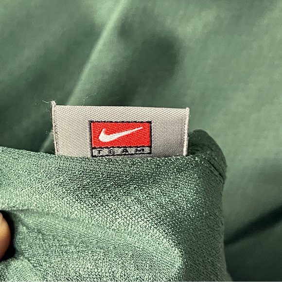 Nike Team Dri-Fit Oregon Ducks Polo Size Medium Green University Of Oregon EUC - Picture 7 of 16